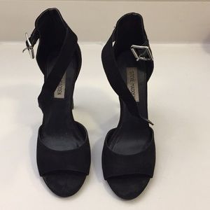 Steve Madden Black Velvet Heels